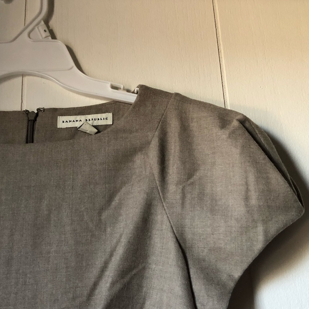 Banana Republic Light Gray Beige Midi Dress